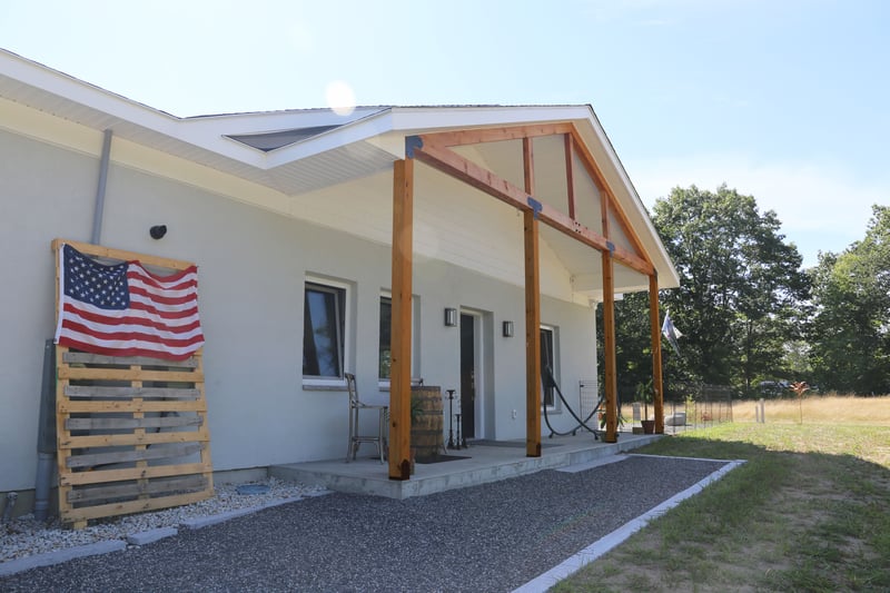 Kennebunk House preview 3